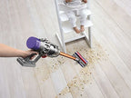 Aspirador escoba - Dyson Cyclone V10 Absolute, Potencia succión 150 AW, Sin cable, Tecnología ciclónica, 60 min, Níquel